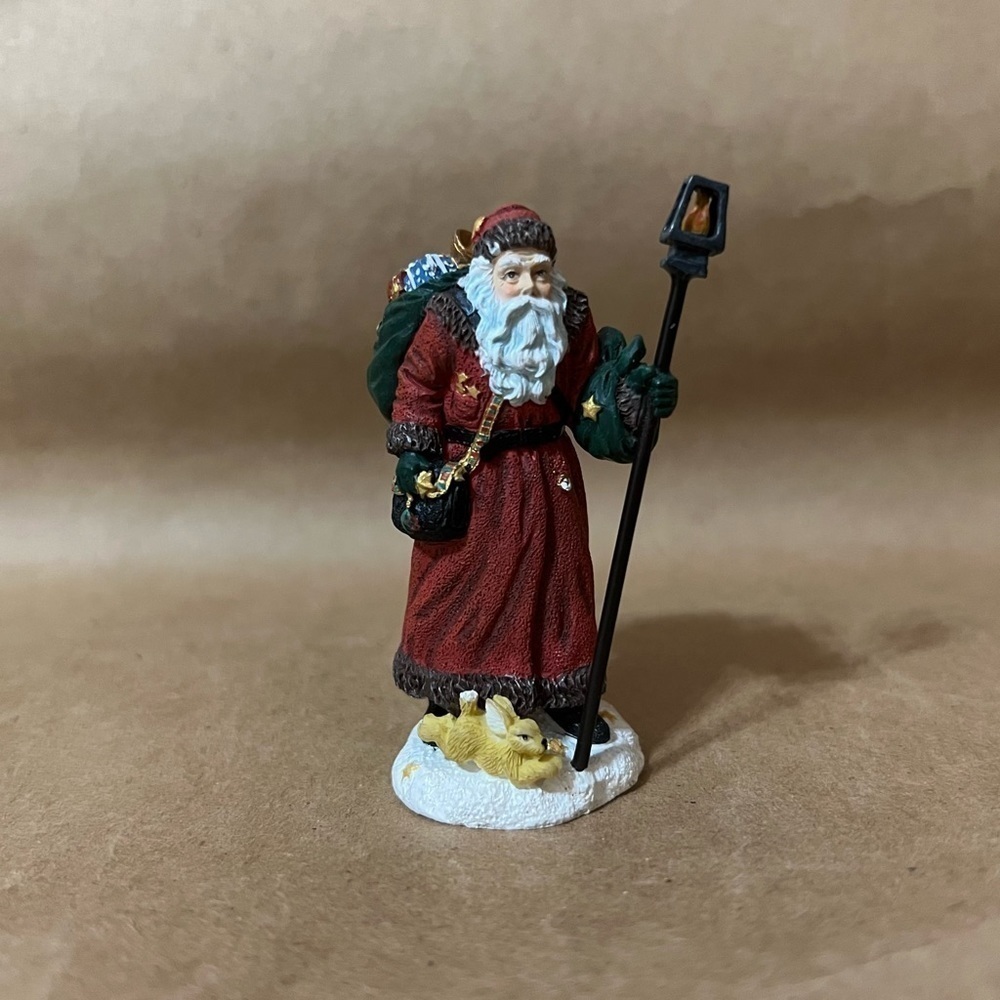 Pipka | Star Catcher Santa Handcrafted Father Christmas Figurine Mini Collection